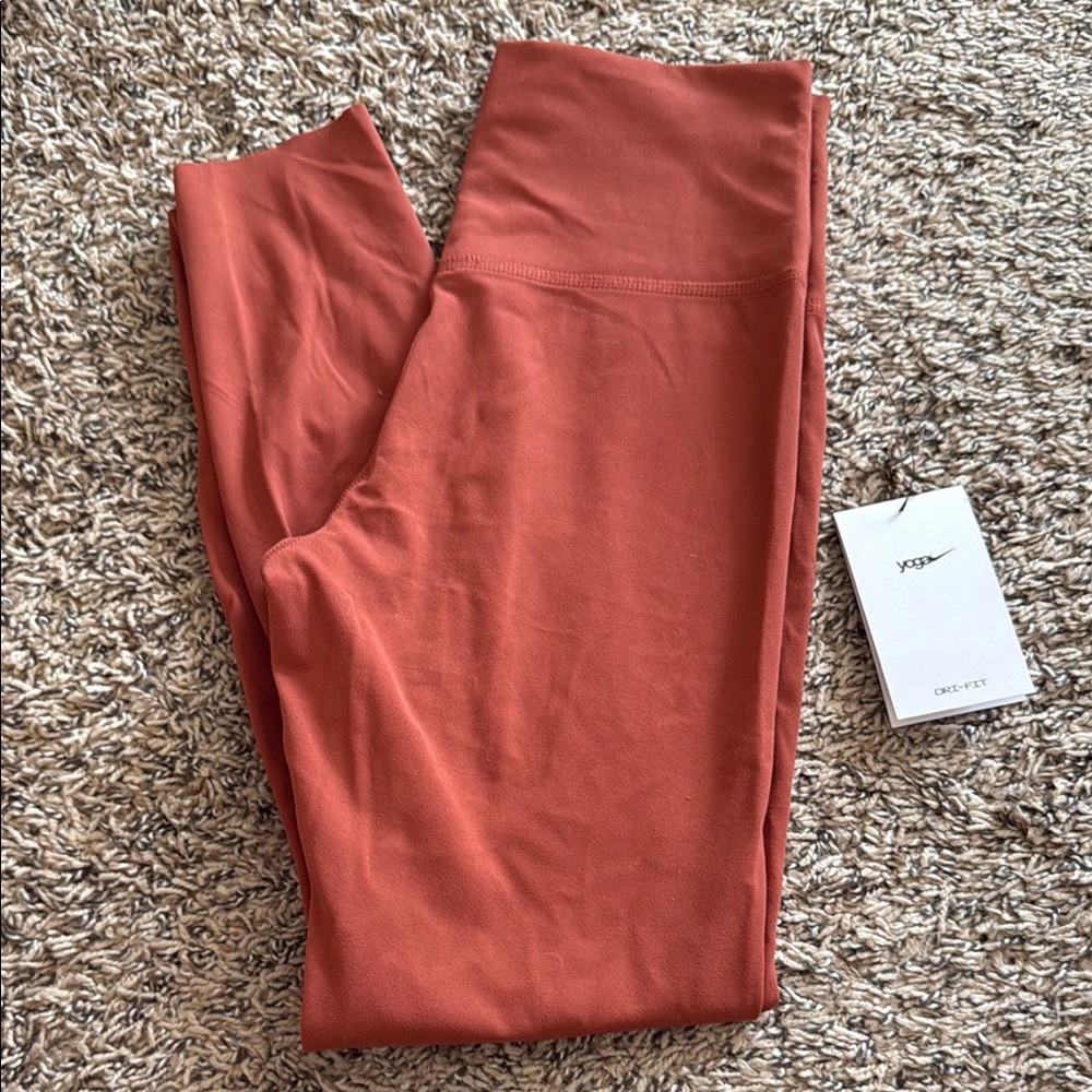 Nike Rust Leggings (brand new w/ tags)
